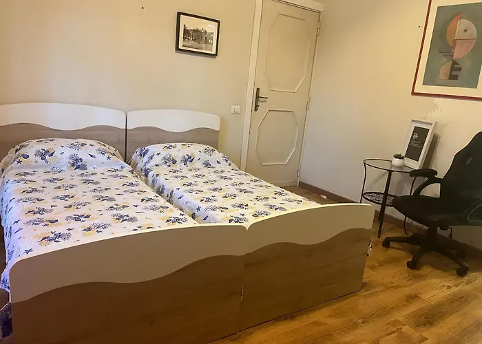 La Dolce Bedrooms Near The Subway Rome